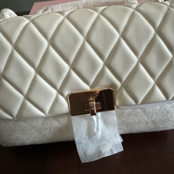 NEW Kate Spade Carey Meringue Medium Flap Shoulder Bag Quilted Leather w/ Tags - Picture 2 of 8
